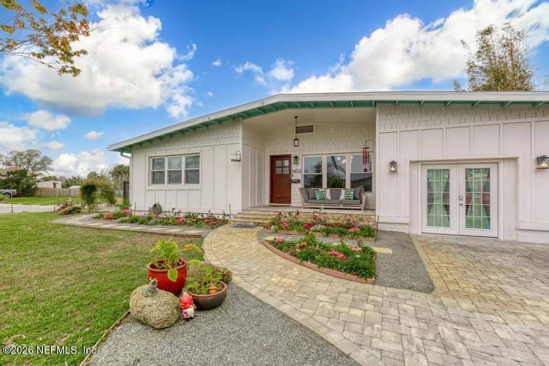 4 bedroom Single Family Residence at 1602 7th Street, Surf Park, Jacksonville Beach — photo 3