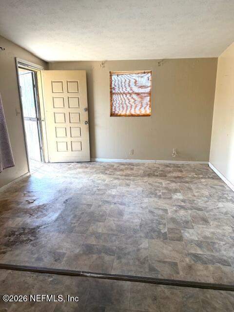 2 bedroom Single Family Residence at 2239 W 17th Street, East Grand Park, Jacksonville — photo 2