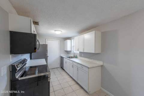 11605 Bayou Road, Jacksonville FL - photo 22 of 39