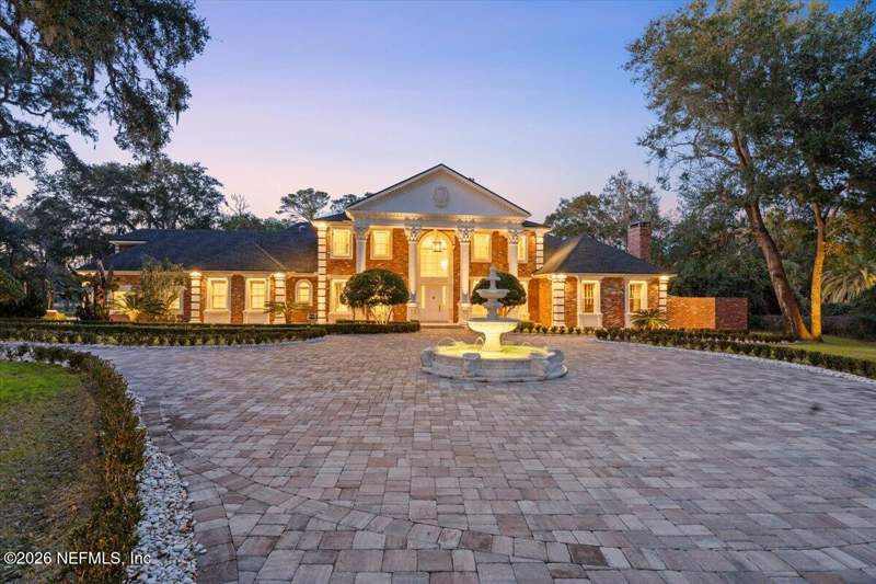 5 bedroom Single Family Residence at 1370 Moss Creek Drive, Queens Harbour, Jacksonville — photo 3
