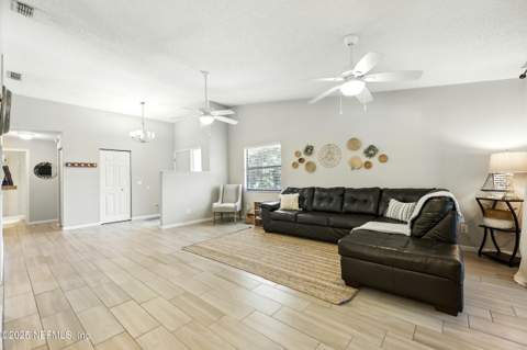 14 Navarra Court, St. Augustine FL - photo 14 of 69