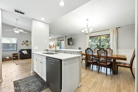 14 Navarra Court, St. Augustine FL - photo 21 of 69
