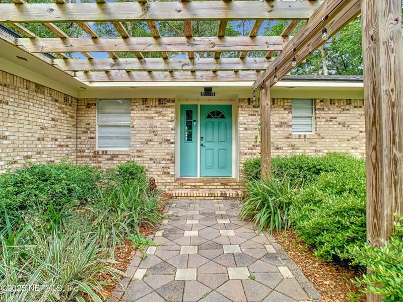 4 bedroom Single Family Residence at 460 Lobelia Road, St Augustine South, St. Augustine — photo 2