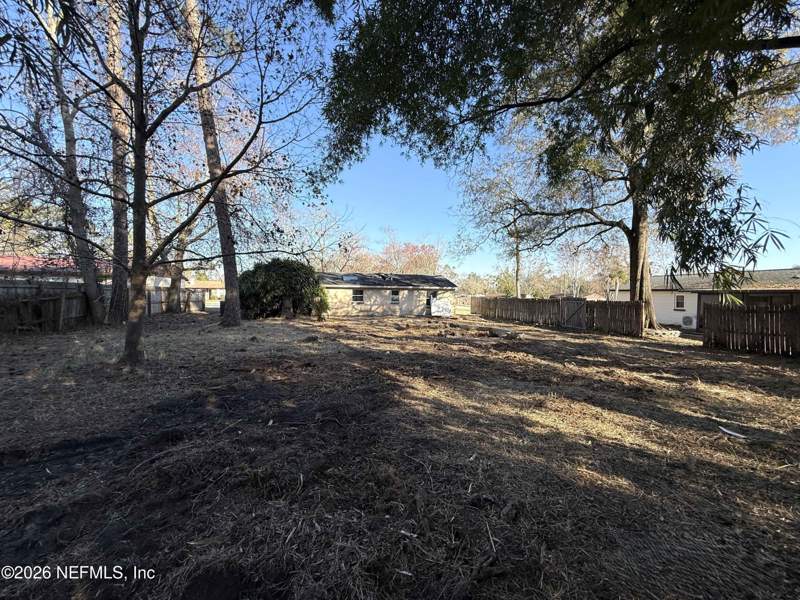3 bedroom Single Family Residence at 1658 Evergreen Lane, Greenwood Estates, Middleburg — photo 5