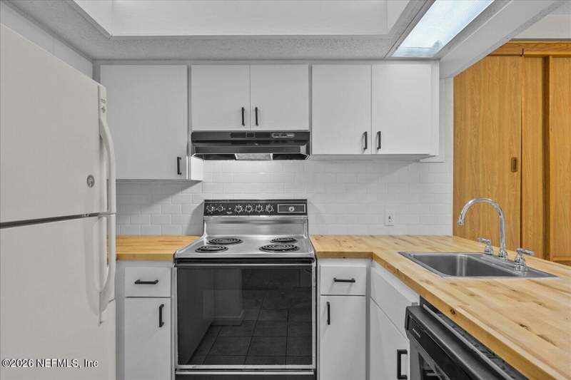 1 bedroom Condominium at 2990 Ravines Road #1422, The Ravines, Middleburg — photo 5
