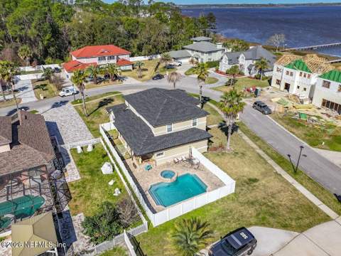4321 Boat Club Drive, Jacksonville FL - photo 10 of 40