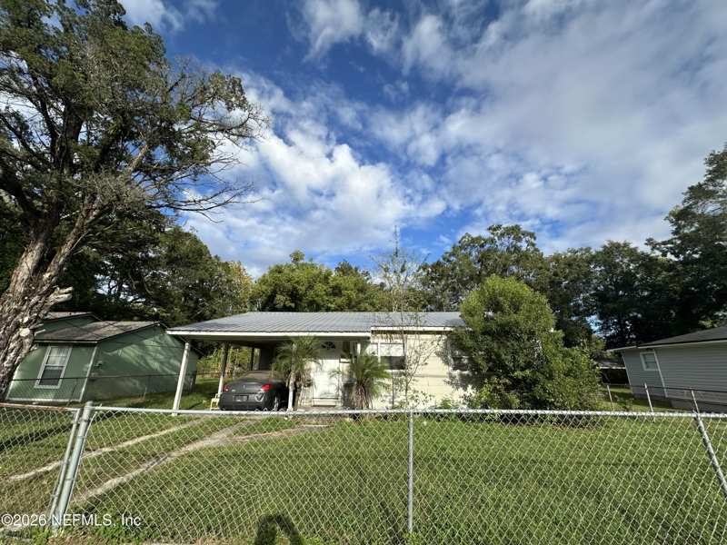 3 bedroom Single Family Residence at 1073 Huron Street, Joe Hammond Park, Jacksonville — photo 1