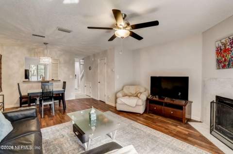 7701 Baymeadows Circle #1078, Jacksonville FL - photo 9 of 31