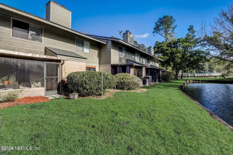 2 bedroom Condominium at 7701 Baymeadows Circle #1078, Village Green At Baymeadows, Jacksonville — photo 1