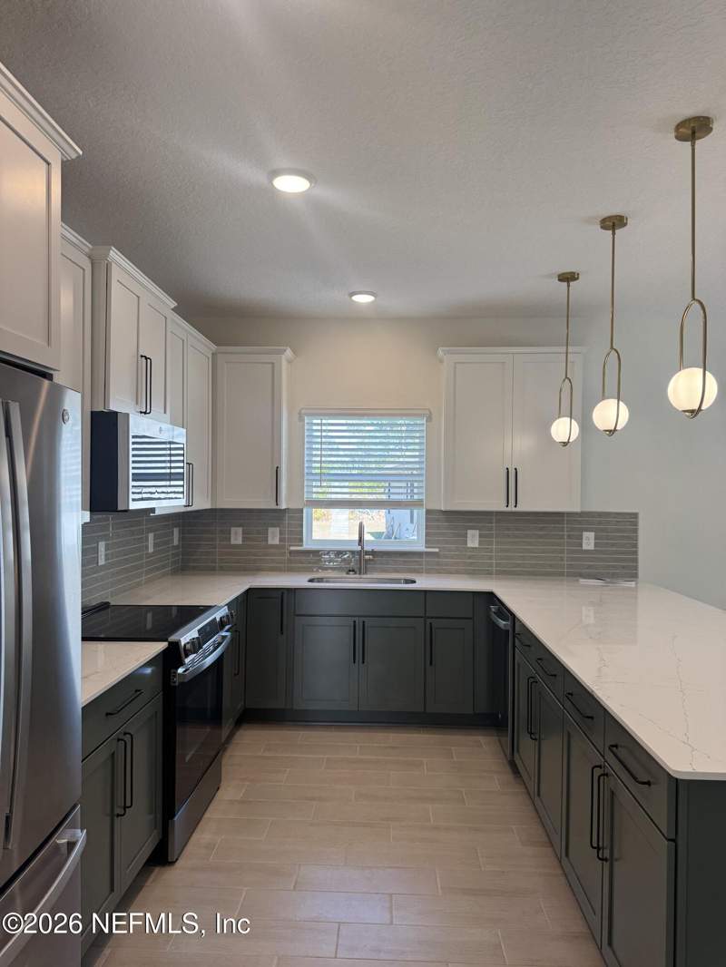 3 bedroom Single Family Residence at 1047 Duval Street, Clark Addition, St. Augustine — photo 3