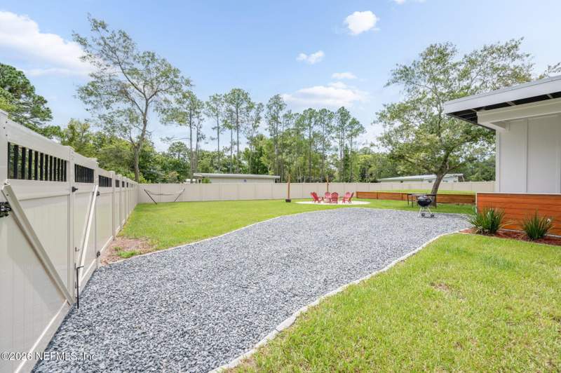 3 bedroom Single Family Residence at 263 Yarbrough Circle, North Dixie Village, St. Augustine — photo 5