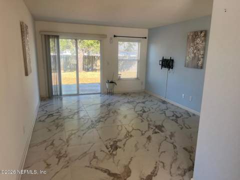 7110 Newman Lake Court, Jacksonville FL - photo 15 of 34