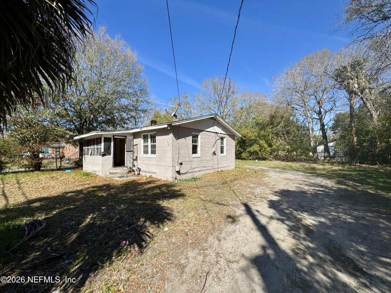2 bedroom Single Family Residence at 1087 W 29th Street, North End, Jacksonville — photo 2
