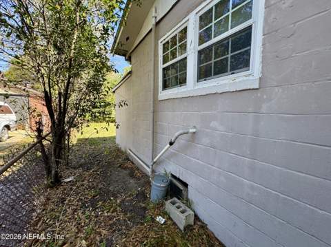 1087 W 29th Street, Jacksonville FL - photo 7 of 17