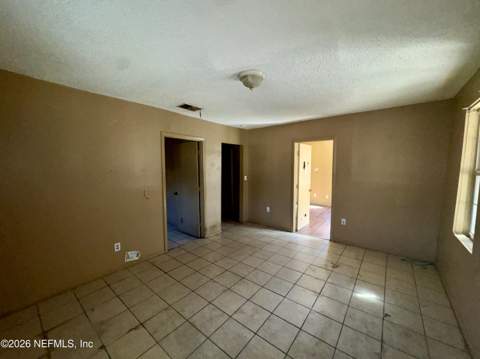 1087 W 29th Street, Jacksonville FL - photo 10 of 17