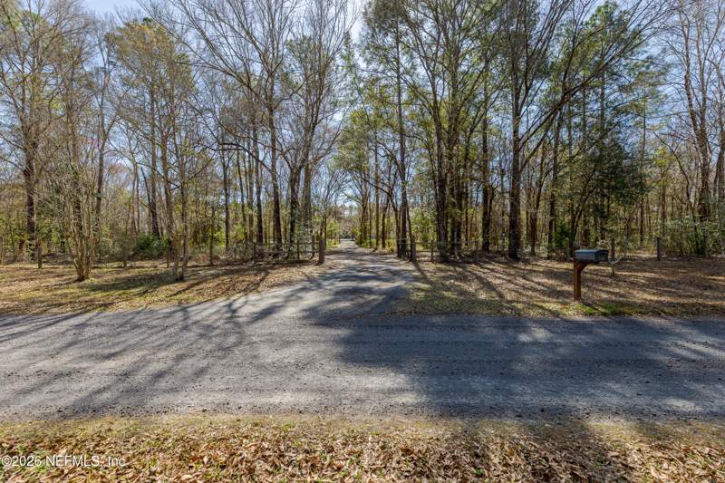 4 bedroom Single Family Residence at 8404 Nesbitt Road, Old Nursery Plantati, Macclenny — photo 2