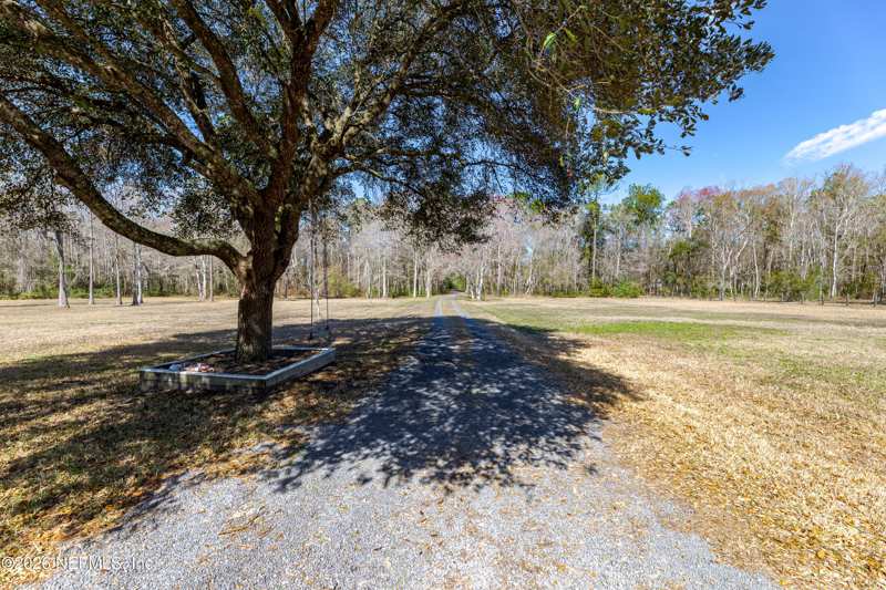 4 bedroom Single Family Residence at 8404 Nesbitt Road, Old Nursery Plantati, Macclenny — photo 1