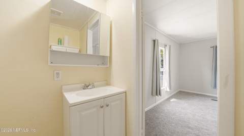 5827 Jason Drive, Jacksonville FL - photo 19 of 35