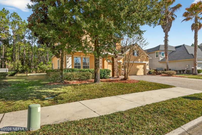 5 bedroom Single Family Residence at 1033 Southern Hills Drive, Eagle Landing, Orange Park — photo 4