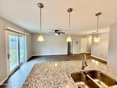 8336 Hewitt Street, Jacksonville FL - photo 9 of 23