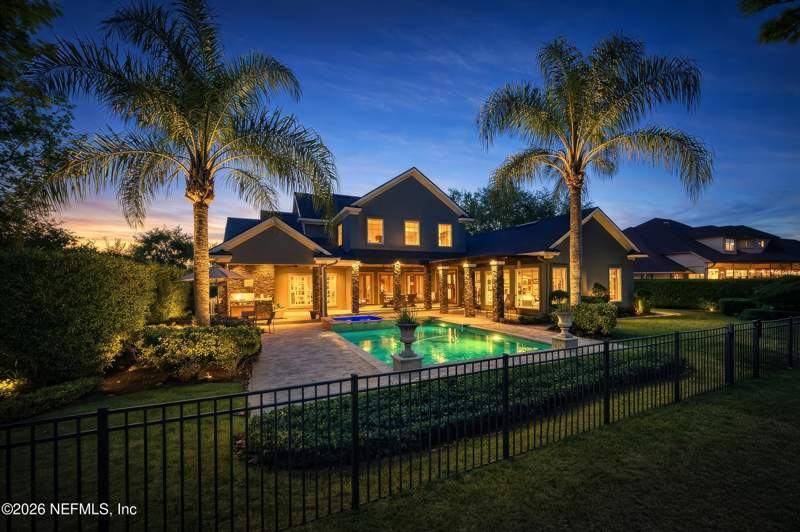 4 bedroom Single Family Residence at 3767 Vickers Lake Drive, Jax Golf & Cc, Jacksonville — photo 4