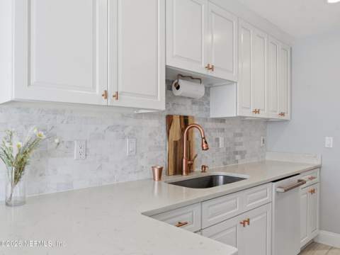 400 E Bay Street #1706, Jacksonville FL - photo 10 of 50