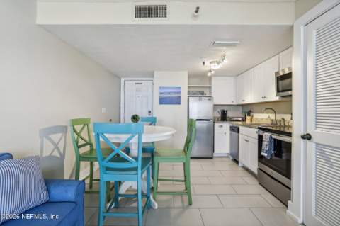 413 1st Street #303, Jacksonville Beach FL - photo 15 of 59