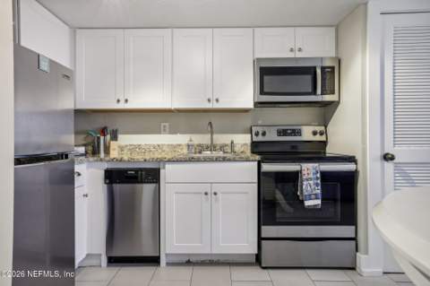 413 1st Street #303, Jacksonville Beach FL - photo 17 of 59