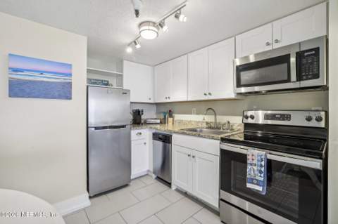 413 1st Street #303, Jacksonville Beach FL - photo 19 of 59