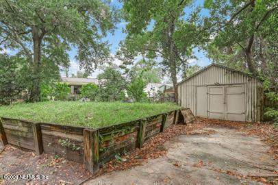 4826 Riverdale Road, Jacksonville FL - photo 9 of 10