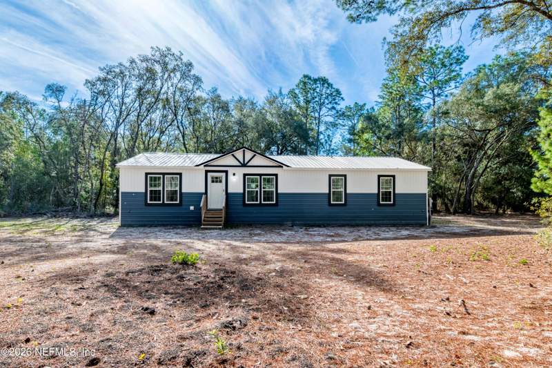 3 bedroom Mobile Home at 7577 Hot Springs Court, Big Tree Lakes, Keystone Heights — photo 2