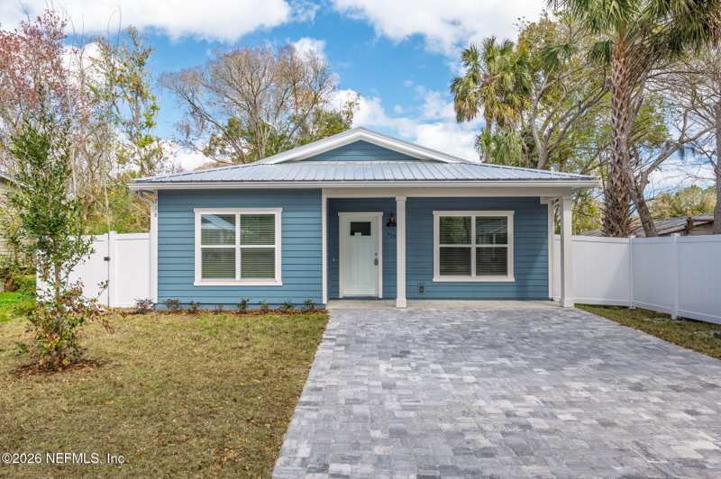 3 bedroom Single Family Residence at 716 W 6th Street, Clark Addition, St. Augustine — photo 1