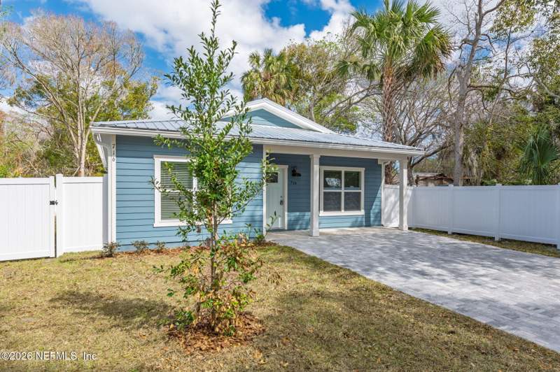 3 bedroom Single Family Residence at 716 W 6th Street, Clark Addition, St. Augustine — photo 2