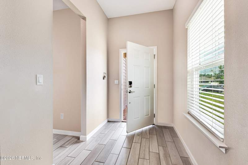 4 bedroom Single Family Residence at 7361 Hilladale Creek Lane, Longleaf, Jacksonville — photo 5