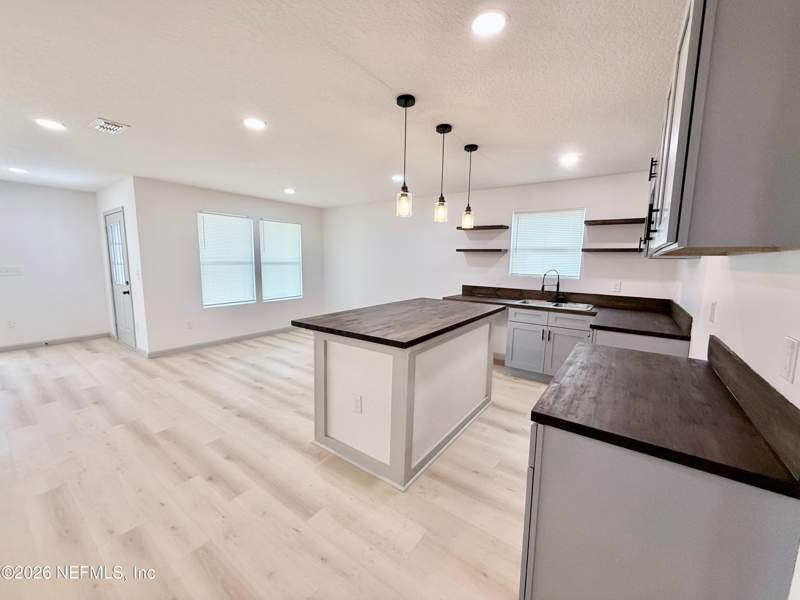 4 bedroom Single Family Residence at 1625 W 27th Street, Royal Terrace, Jacksonville — photo 4