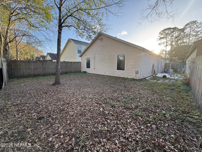3 bedroom Single Family Residence at 1841 Yukon Court, The Habitat, Middleburg — photo 5