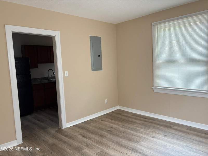 3 bedroom Single Family Residence at 527 E 58th Street, Millers Buffalo Gard, Jacksonville — photo 2