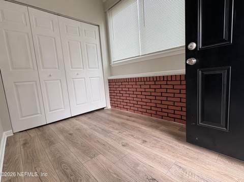 527 E 58th Street, Jacksonville FL - photo 6 of 28