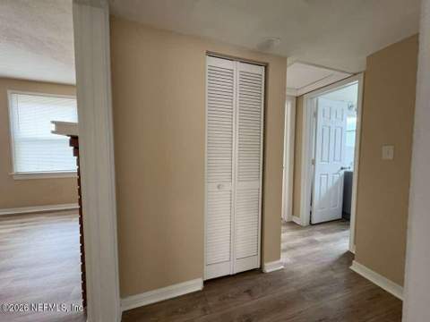 527 E 58th Street, Jacksonville FL - photo 9 of 28