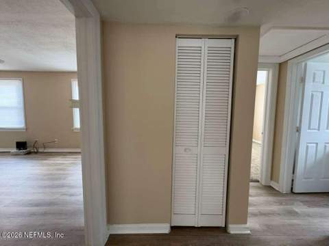 527 E 58th Street, Jacksonville FL - photo 11 of 28