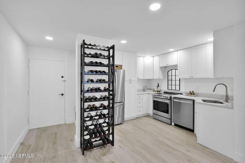 3 bedroom Condominium at 2100 Ocean Drive #3E, Ocean 21, Jacksonville Beach — photo 4