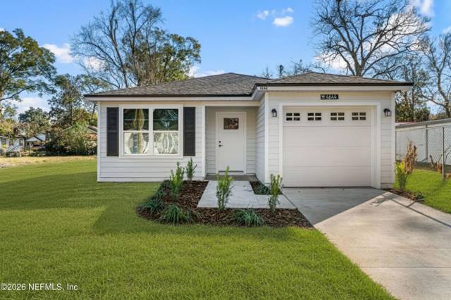 2235 SESSIONS Lane