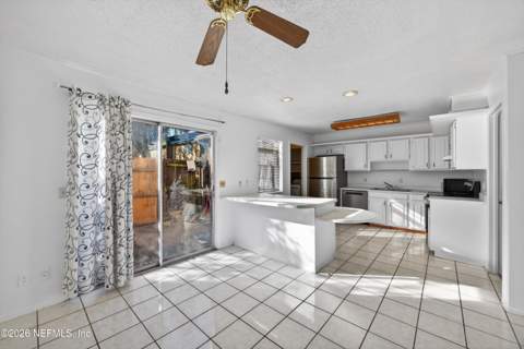 4822 Windrush Ln Lane #A-4-A, Jacksonville FL - photo 9 of 45