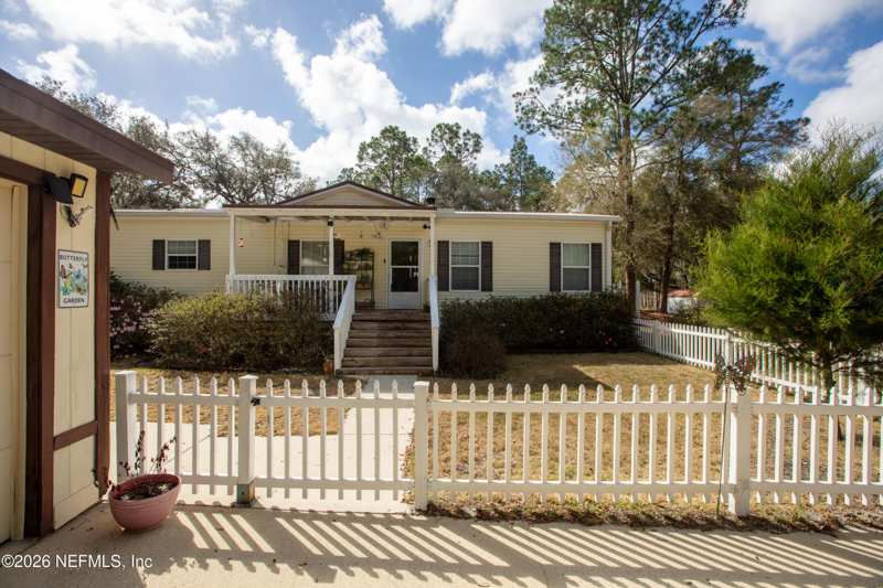 3 bedroom Manufactured Home at 5711 Caribbean Circle, Big Tree Lakes, Keystone Heights — photo 1