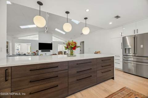 121 32nd Avenue, Jacksonville Beach FL - photo 15 of 63