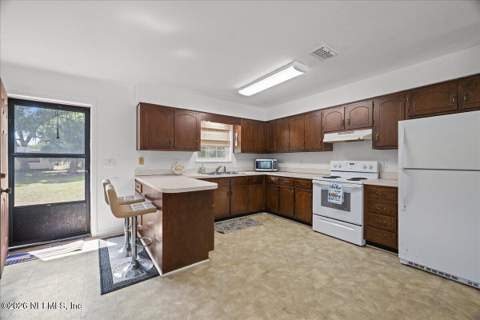 986 State Road 20, Interlachen FL - photo 6 of 48