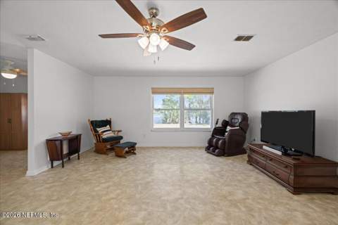 986 State Road 20, Interlachen FL - photo 8 of 48
