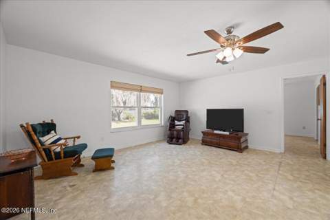 986 State Road 20, Interlachen FL - photo 7 of 48