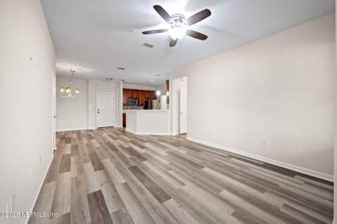 13364 Beach Boulevard #607, Jacksonville FL - photo 14 of 29
