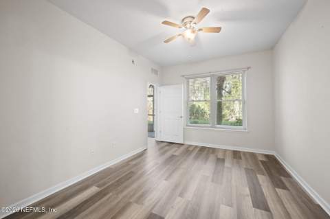 13364 Beach Boulevard #607, Jacksonville FL - photo 21 of 29